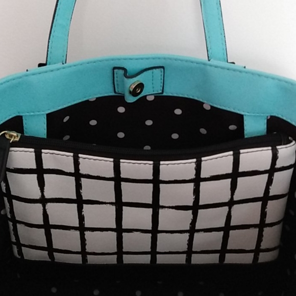 Tote Handbag - Picture 2 of 4